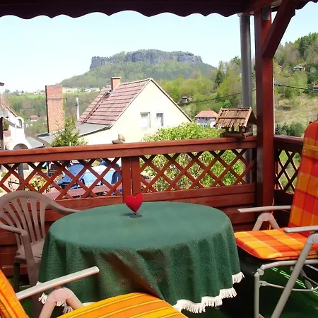 Ausflugsziele Und Wanderidylle Bei Ferieneinrichtungen Haus Am Stein, Haus 2 * Konigstein an der Elbe